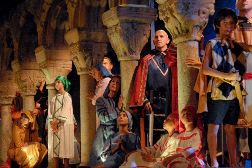 Theatrical show - Retaule de Sant Ermengol in la Seu dUrgell