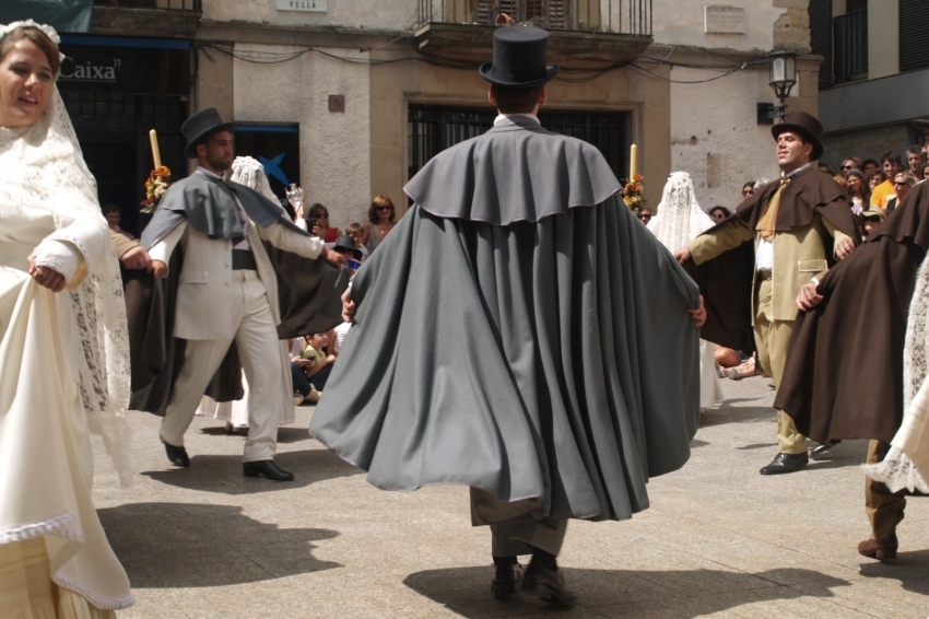 The Castellterçol Festival, with the Dance and the Ball of Ciri