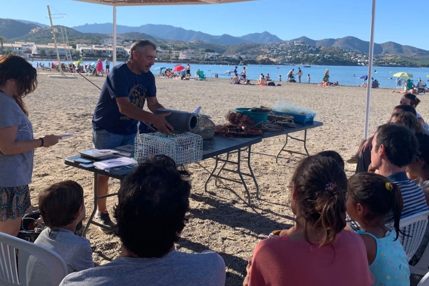 Llançà Summer, bibliothèque de plage