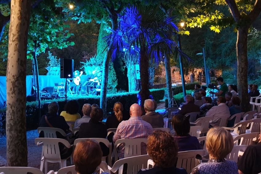 Promenades musicales dans les jardins dArtigas, La Pobla de Lillet