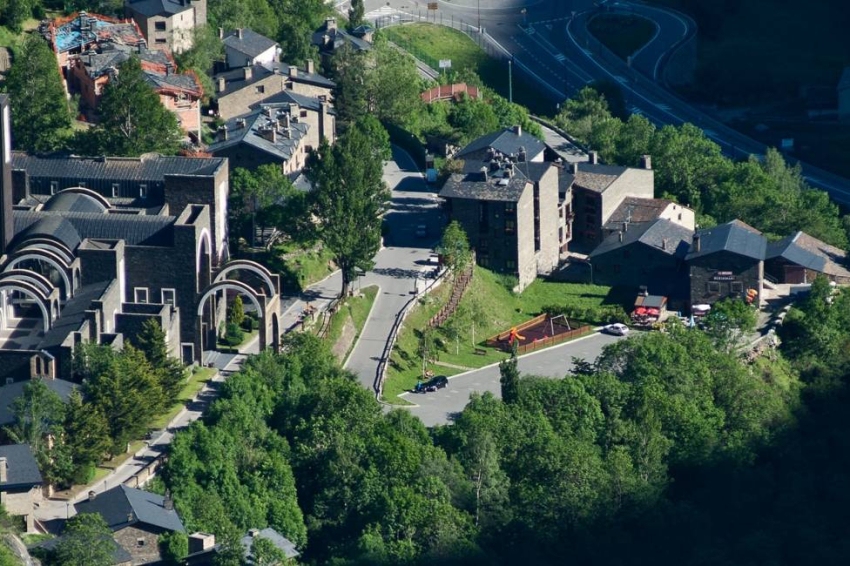 Visita guiada nocturna al Santuari de Meritxell