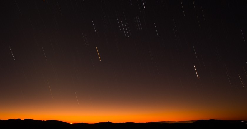Observa el fenómeno de las lágrimas de San Lorenzo 2025