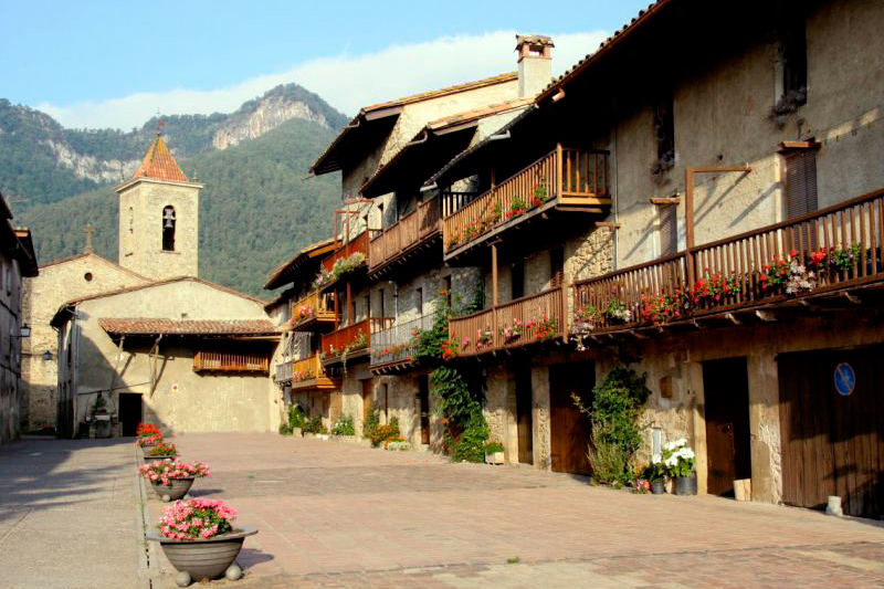 La Vall den Bas (All En Bas)