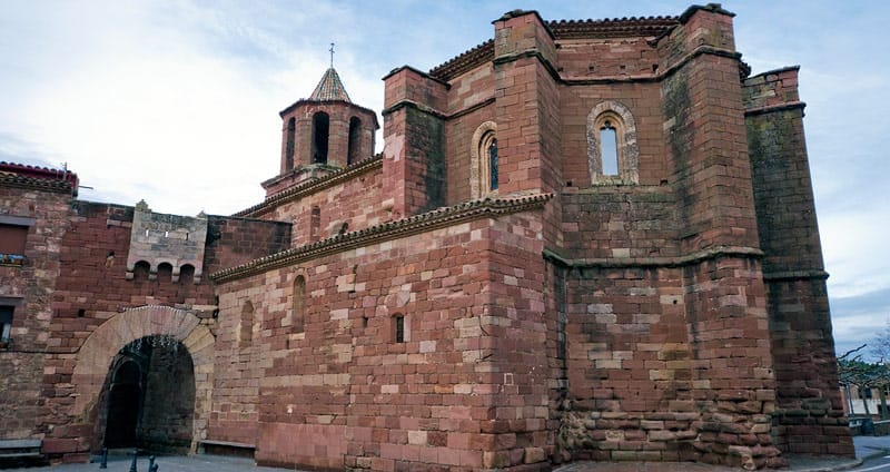 Route through Prades: nature, heritage, and charming villages