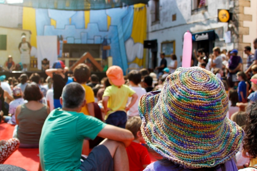 Foire aux contes de Medinyà 2025 (PlacaFontBarretiPubicfiradelconte1set2019)