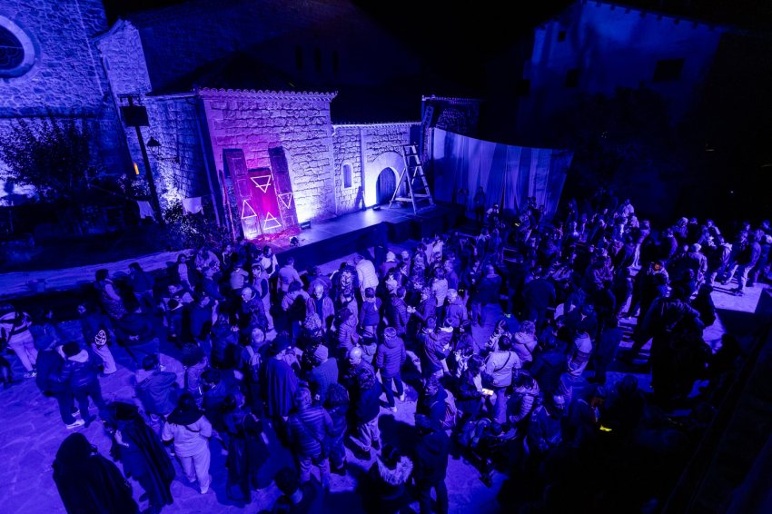 Fes-ta Bruixa (Witches Festival) in Sant Feliu Sasserra (54115729902_bb7009f5ea_k)