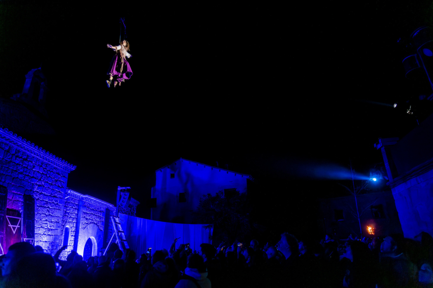 Fes-ta Bruixa (Witches Festival) in Sant Feliu Sasserra (54116922174_cd2082c4a5_k)