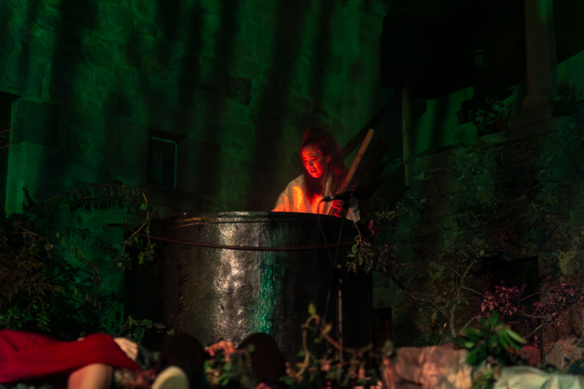 Fes-ta Bruixa (Witches Festival) in Sant Feliu Sasserra (54116590656_13b16072f8_k)