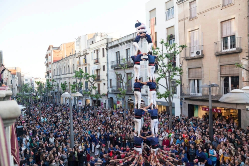 Sant Jordi a Mataró (RZSAMQg0_YxCVBZqfSlhpQ)