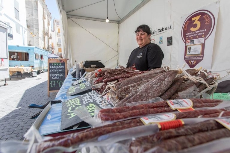 Foire gastronomique de La Sénia (Parada El Petit Rebost 768x512)
