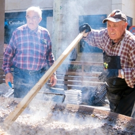 Popular Favatada in Valls
