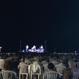 Havaneres a la platja de Pals