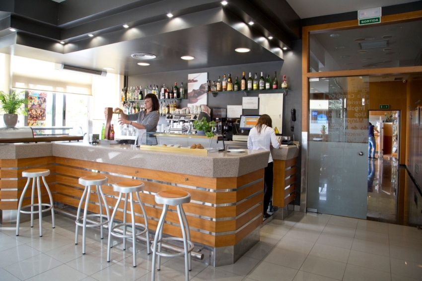 Hotel Rull (Hotel Rull Bar)