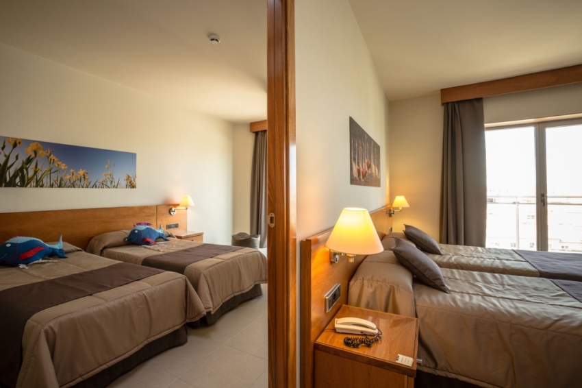 Hotel Rull (Hotel Rull Habitacio Familiar)