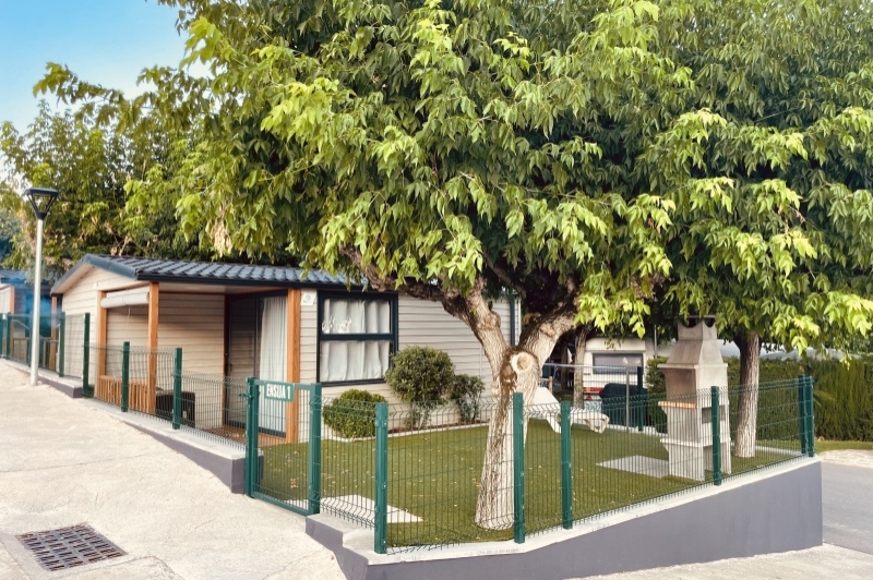 Berga Resort (Berga Resort)