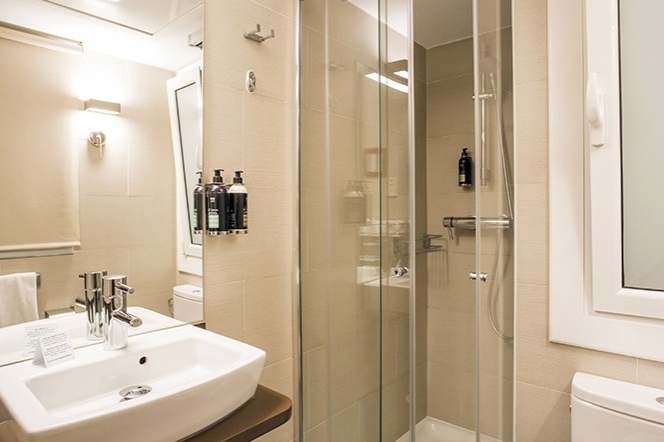 Aparthotel Silver (Aparthotel Silver Bathroom)