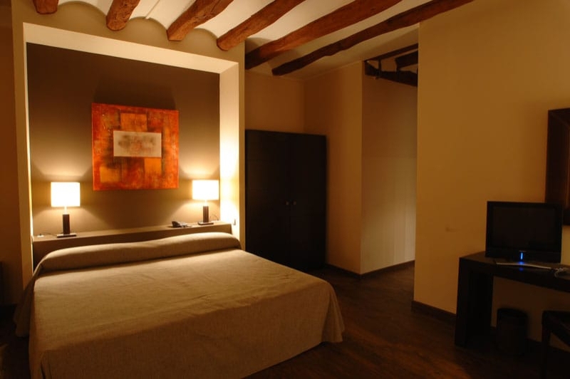 Molí Blanc Hotel Igualada (Habitacio Matrimoni)