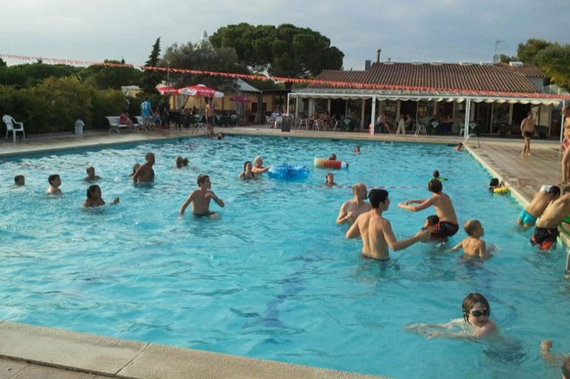 Kims Camping Caravaning & Bungalow Park (Piscina)