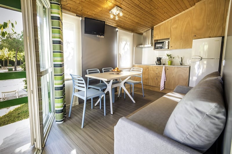 Càmping Stel (Interior Bungalow Terrassa)