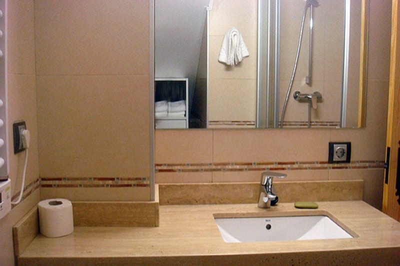 Hostal la Muntanya (Lavabo)