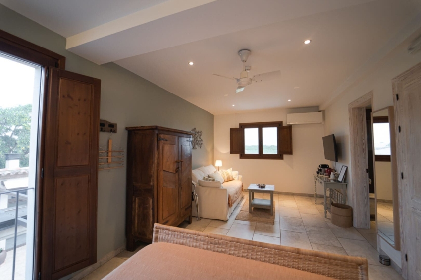 Casa Rural Mas Montbrió Belvedere (Mas Montbrio Belvedere)