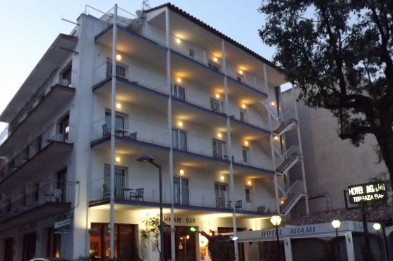 Hotel Miami (Facana)