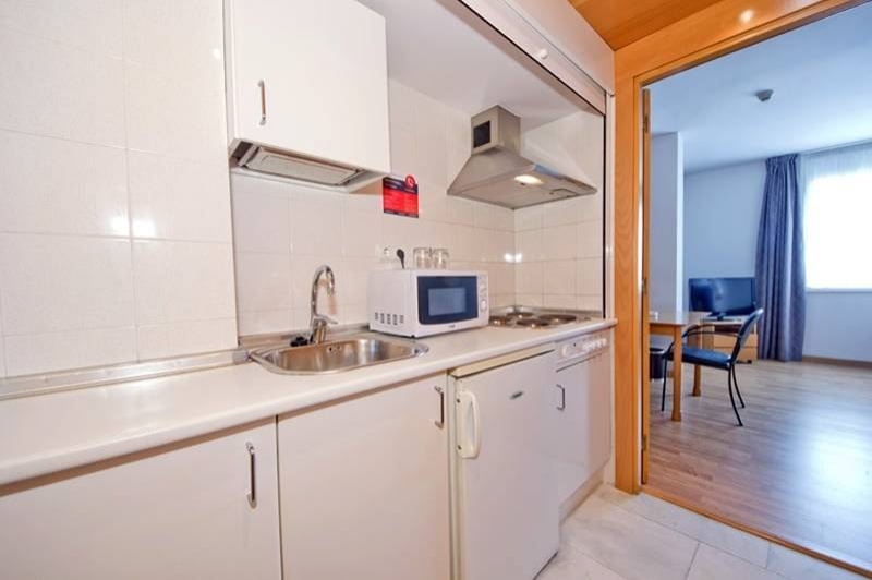 Aparhotel Atenea Vallès (Cuina)
