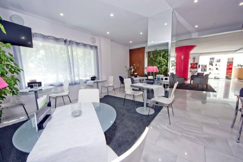 Aparhotel Atenea Vallès (Restaurant 2)