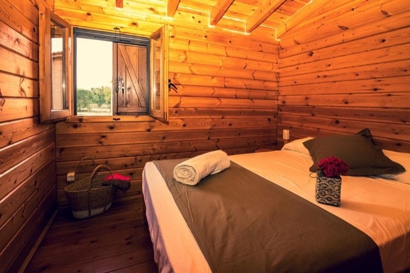 Càmping Ecocamp Vinyols (Bungalow Habitacio Doble)