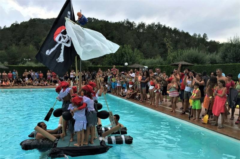 Càmping Riera de Merlès (Activitats Piscina)