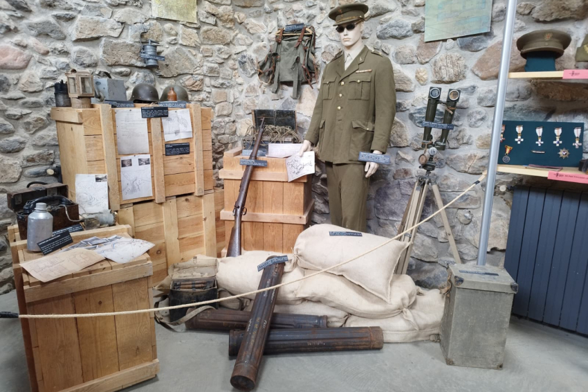 Parc dels Búnquers de Martinet i Montellà (Parc Dels Bunquers De Martinet I Montella_)