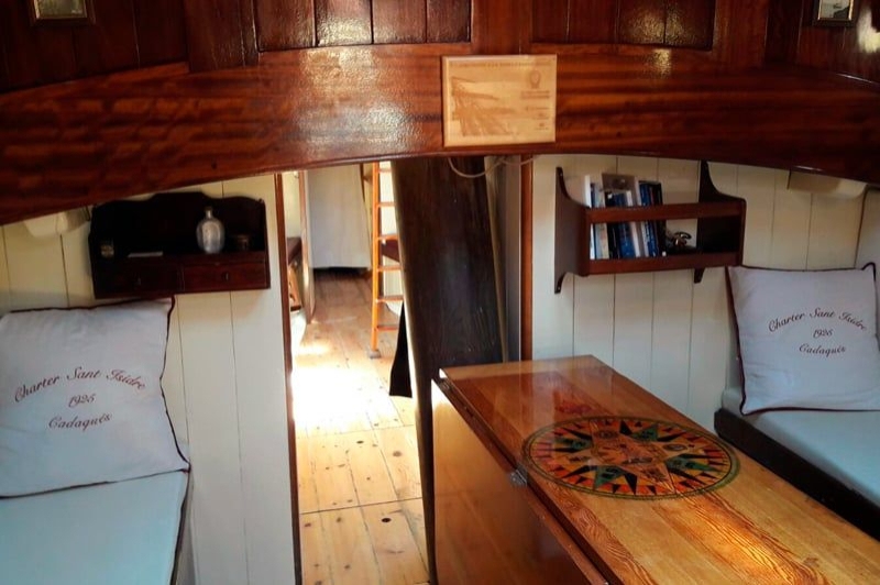 Charter Sant Isidre (Interior Detall)