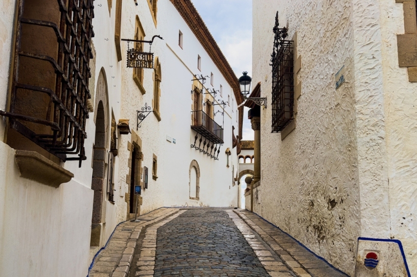 Garraf Turisme ( Cau Ferrat Sitges)