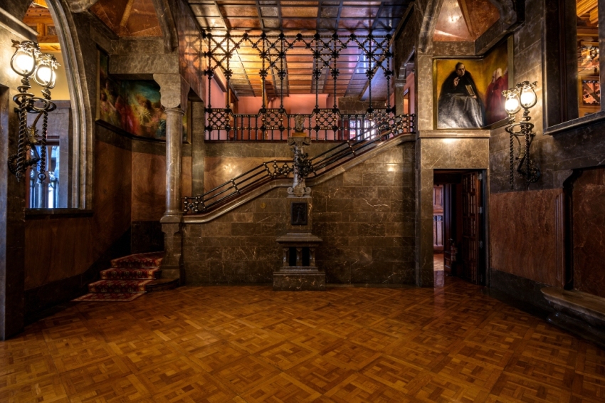 Palau Güell (Palau Guell Barcelona Antoni Gaudi)