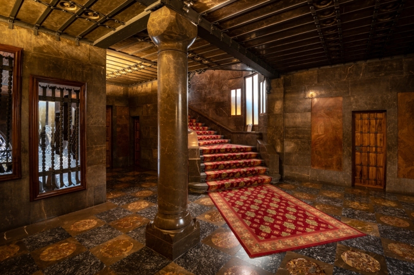 Palau Güell (Palau Guell Barcelona Antoni Gaudi)