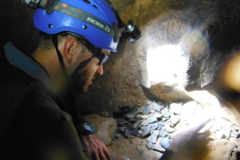 Coves de lEspluga de Francolí (Aventura)