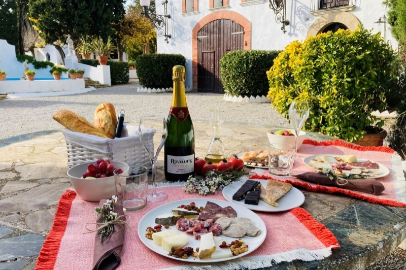 Cava Rovellats (Caves Rovellats)