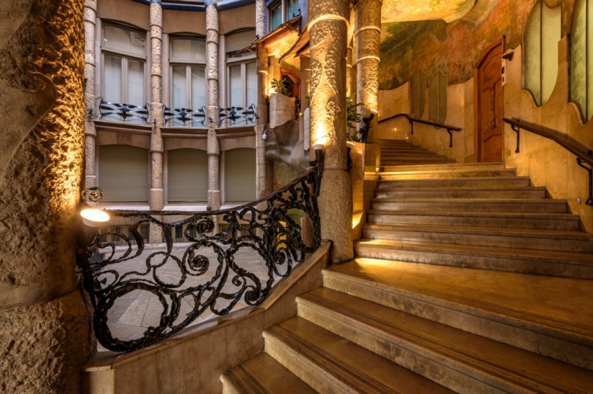 La Pedrera (Casa Mila La Pedrera Barcelona Antoni Gaudi)