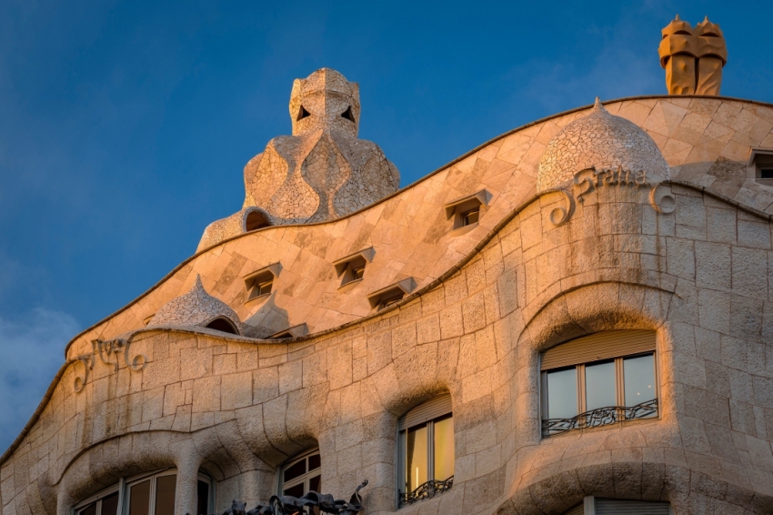 La Pedrera (Casa Mila La Pedrera Barcelona Antoni Gaudi)