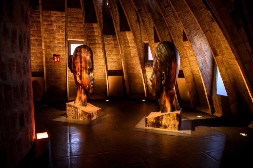 La Pedrera (Casa Mila La Pedrera Barcelona Antoni Gaudi)