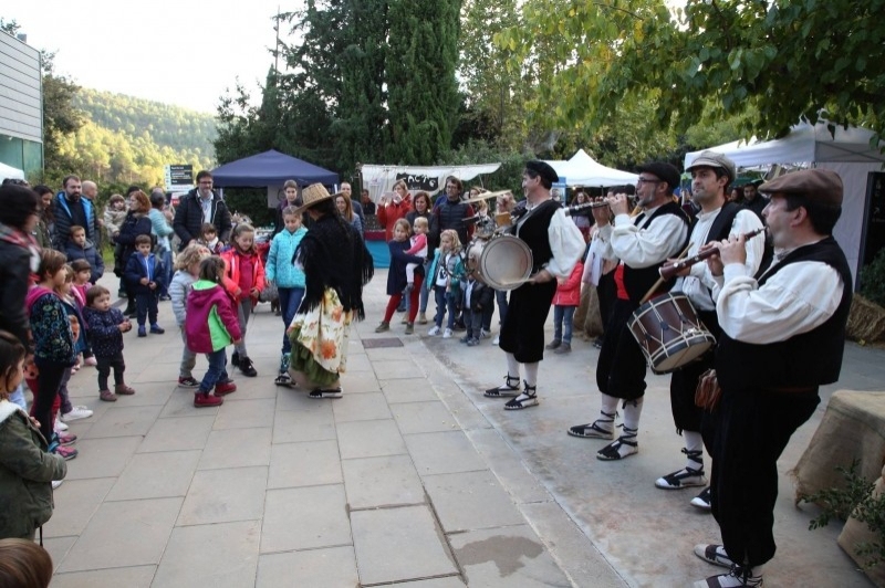 Món Sant Benet (Celebracio)