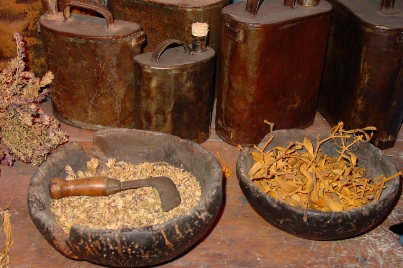 Museu de les Trementinaires (Eines)