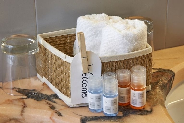 Hotel Can Pamplona (Detalls)