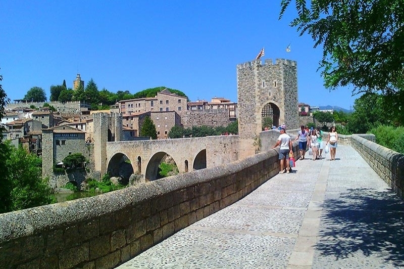 Càmping les Preses Natura (Besalu)