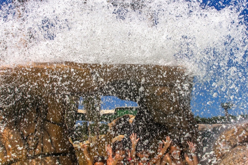 Aquabrava (Pirate Island)