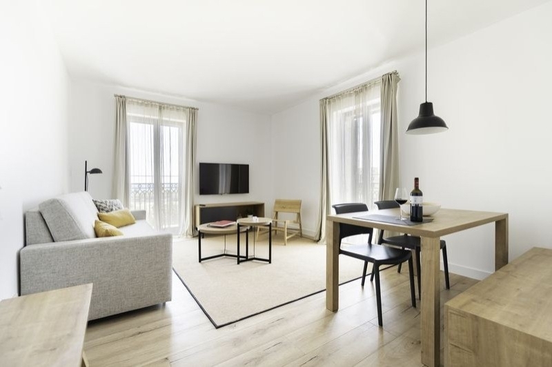 Port Plaza Apartaments (Apartament)