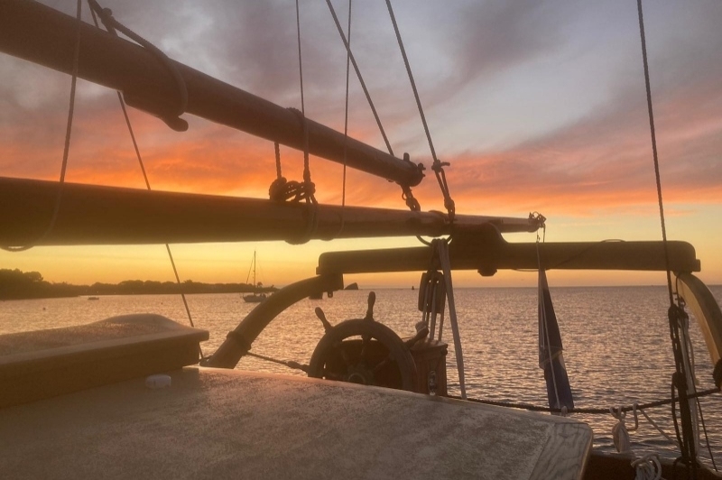 Sailing Boats and Events (Goleta Äran) (Posta De Sol)