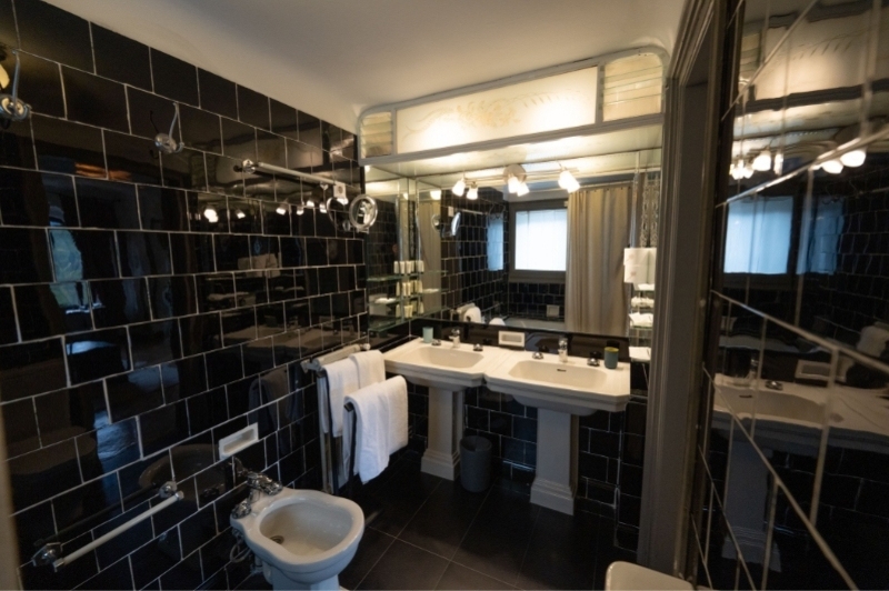 Angelats Hotel (Angelats Hotel)