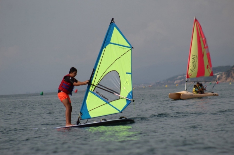 Base Nàutica Pineda de Mar (Nautica Pineda De Mar)