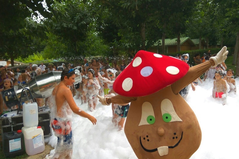 Càmping Bassegoda Park (Animacio)